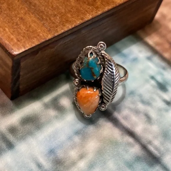 🎉sale🎉Native American coral and turquoise silver ring. - Picture 1 of 7